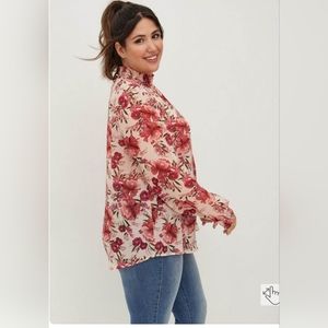 Torrid NWOT Chiffon Smocked Mock Neck BlouseFloral Pink Plus 2X (OUT OF STOCK)